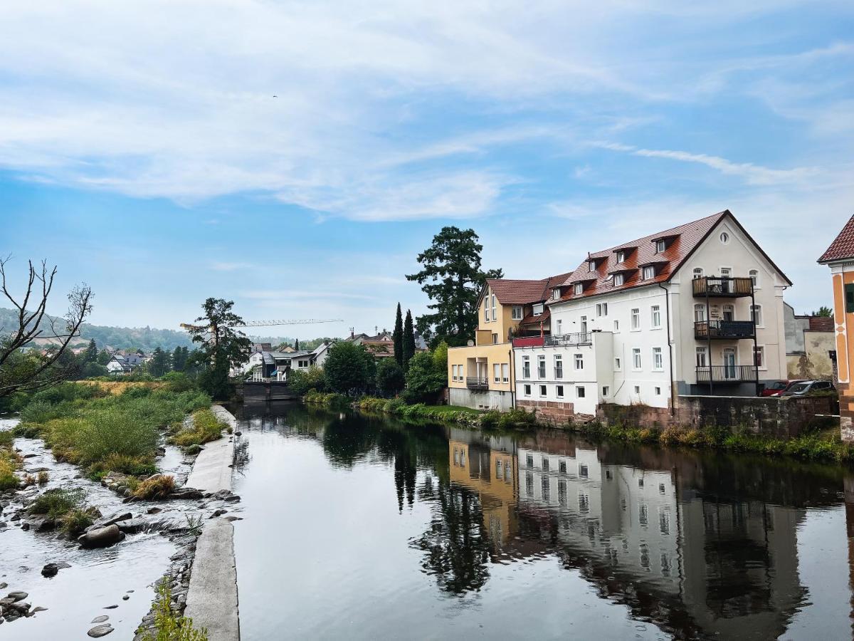 Schoene Ferienwohnung In Gernsbach Zentrum エクステリア 写真